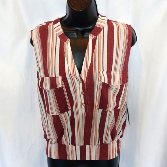 Fifty Street Sleeves v neck blouse. Nwt - Picture 1 of 8